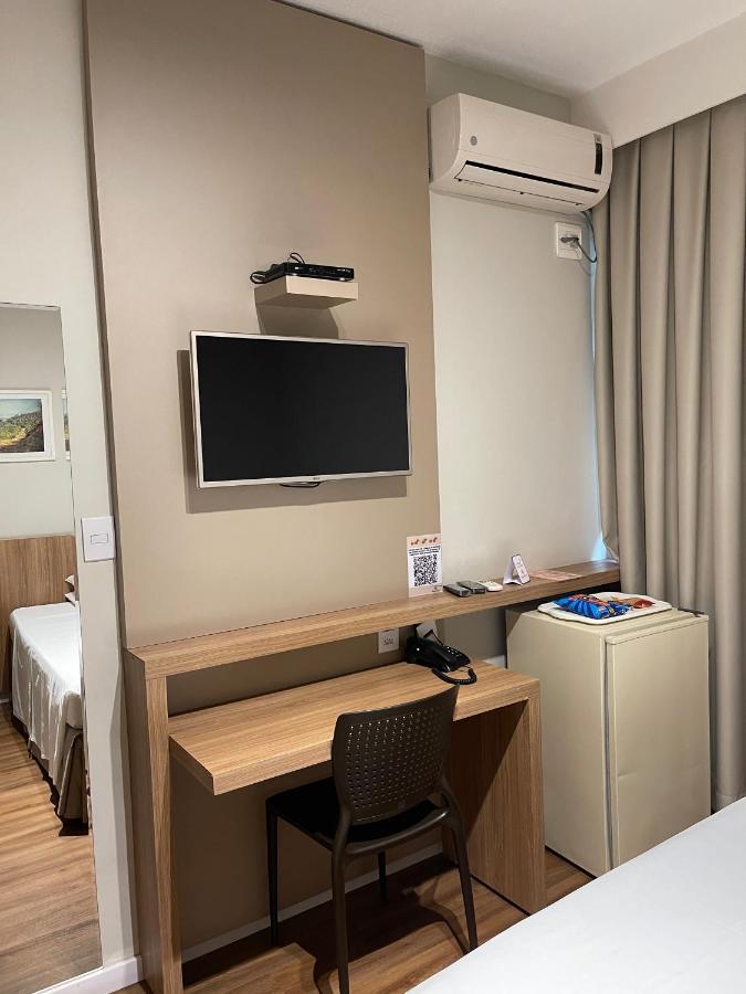 Real Hotel セッテ・ラゴアス エクステリア 写真